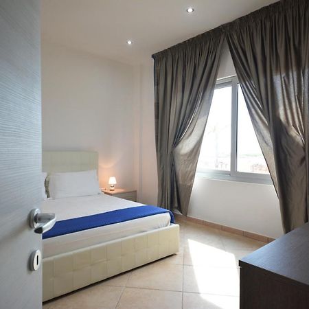 Da Rocco B&B Sant Isidoro  Luaran gambar