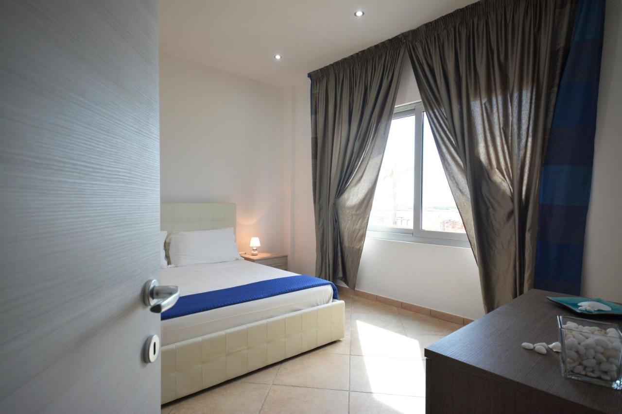 Da Rocco B&B Sant Isidoro  Luaran gambar