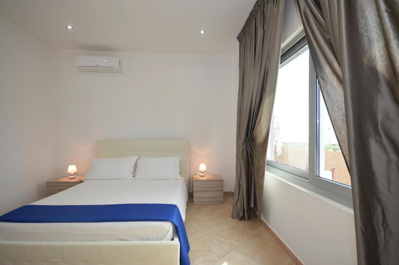 Da Rocco B&B Sant Isidoro  Luaran gambar