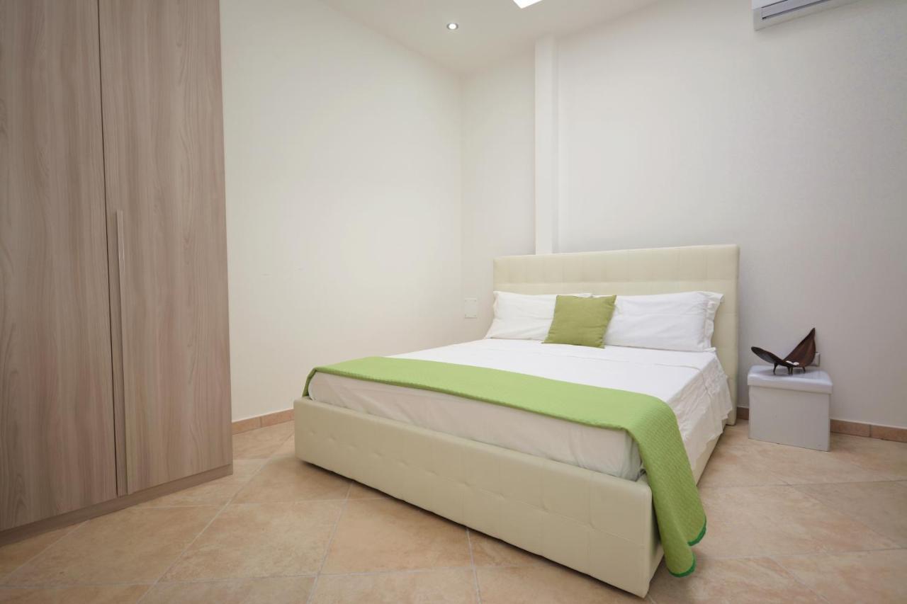 Da Rocco B&B Sant Isidoro  Luaran gambar
